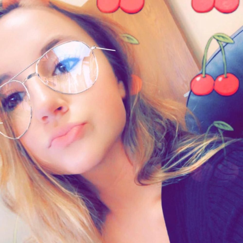 Meet your Posher, Megan